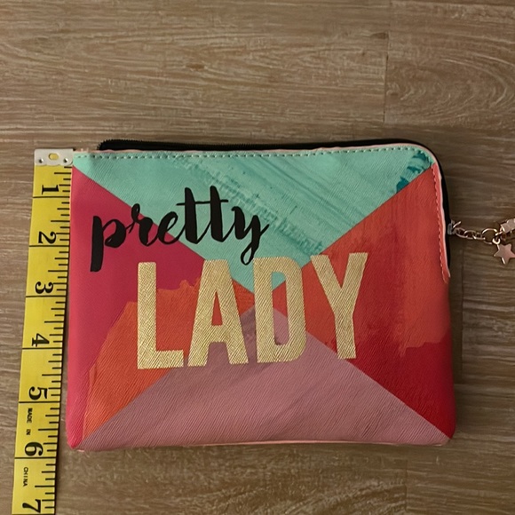 House of Disaster ‘Pretty Lady’ make up bag - Picture 9 of 9